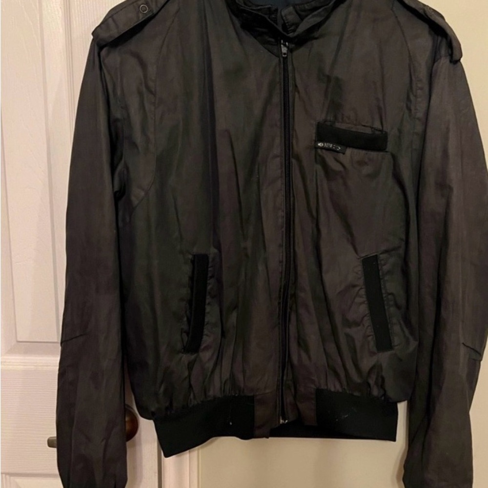 Members Only, Vintage Iconic Black Racer Jacket in 4X. Players? Come on 👊